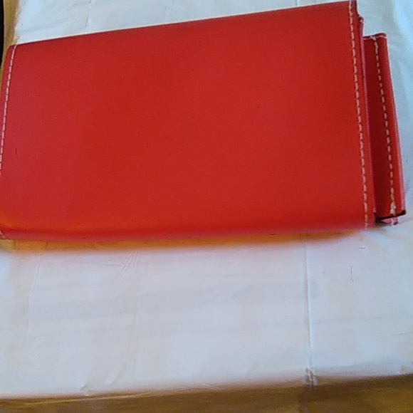 Ladies Wallet - Picture 2 of 10